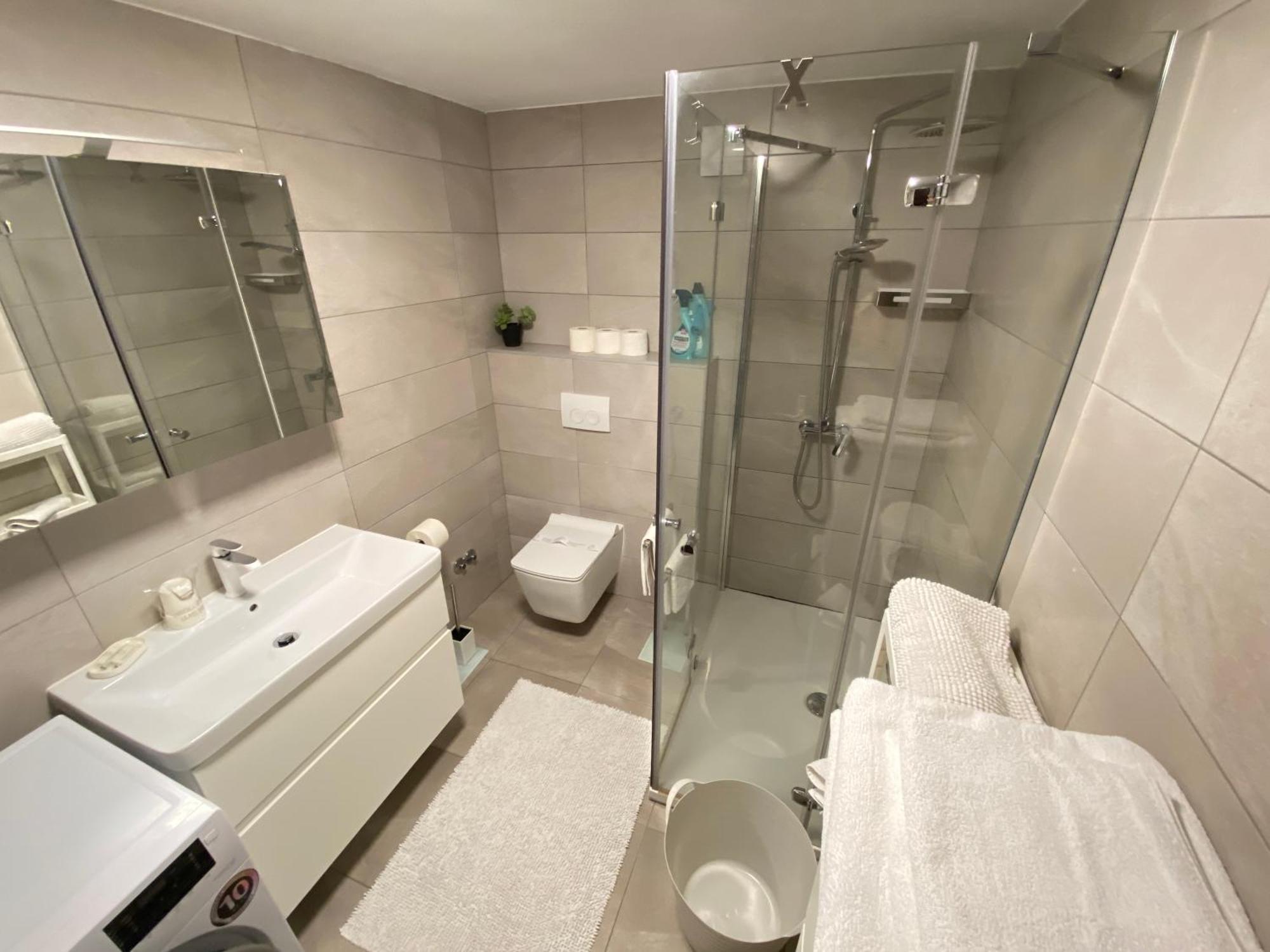 Apartments Flora 1 Banjol Dış mekan fotoğraf